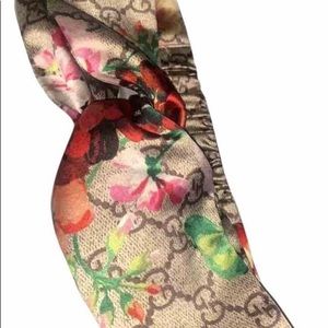 🔥LADIES GUCCI HEADBAND🔥